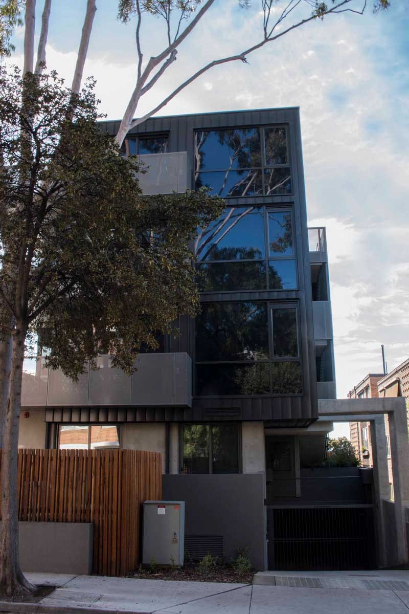 MetalCladdingSystems_TheHillApartments11