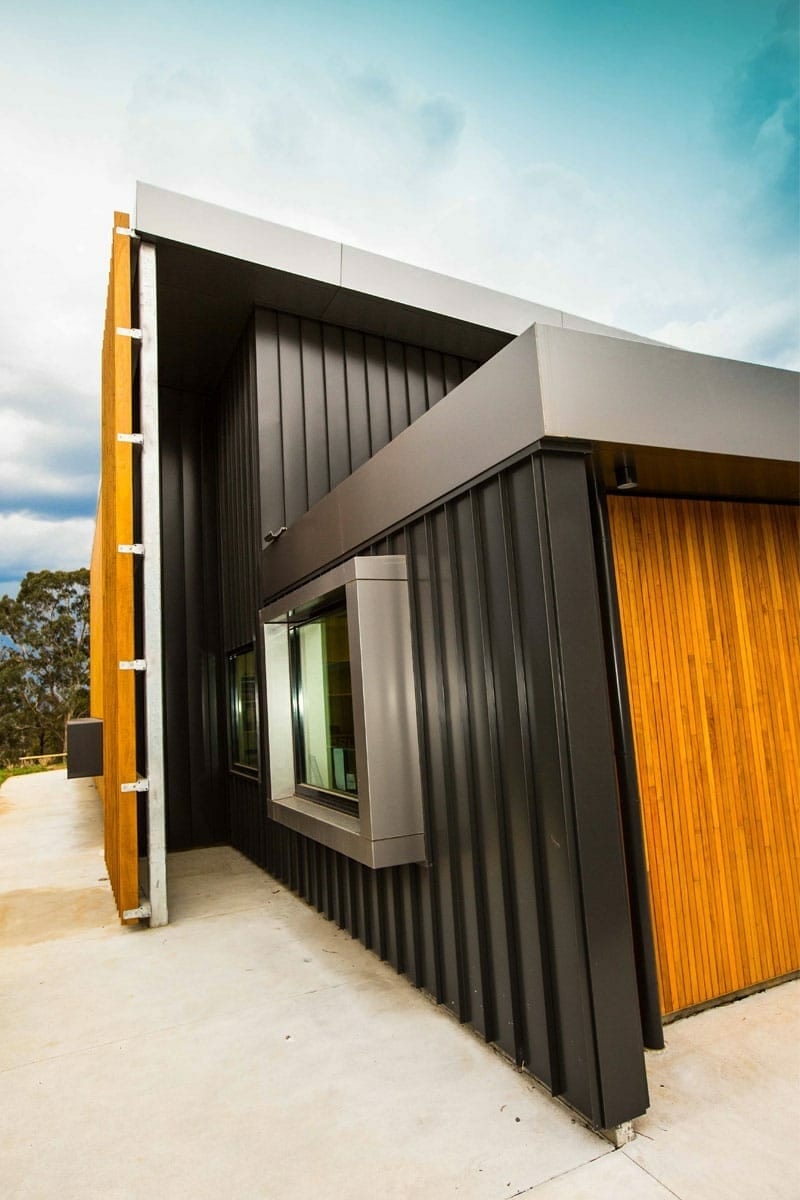 MetalCladdingSystems_KilmoreHospitalBuilding24