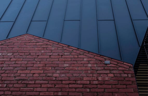 Standing Seam and Interlocking cladding in elZinc Black and elZinc Slate at Mattinglys Lane, Melbourne