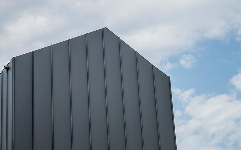 Standing Seam cladding in COLORBOND® Matt Steel Basalt® at Amess Street House, Melbourne