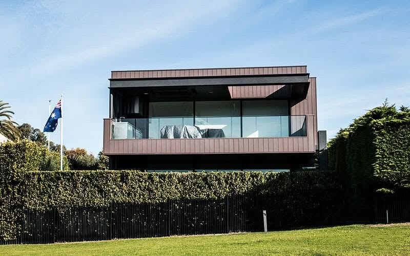 Interlocking cladding in VMZINC at Sorrento House, Melbourne